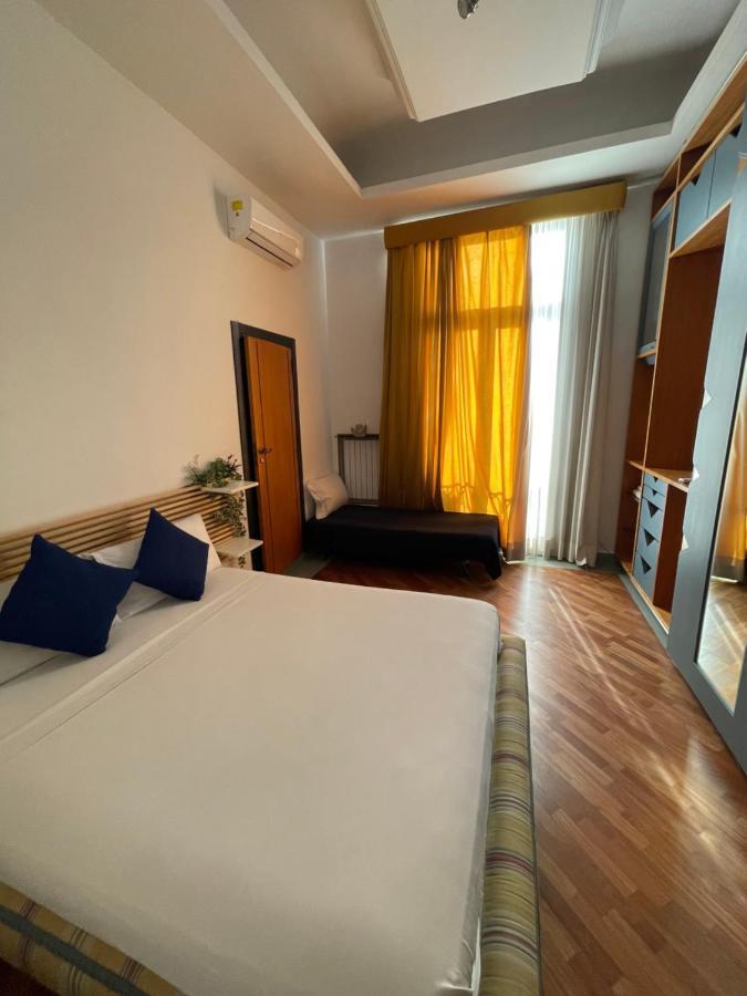 Smln Rooms & Suites Naples Exterior photo